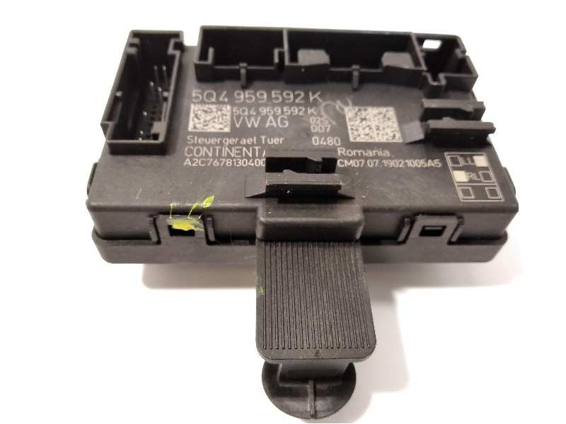 Recambio de centralita confort para seat leon st (5f8) 2.0 tdi referencia OEM IAM 5Q4959592K  A2C7678130400