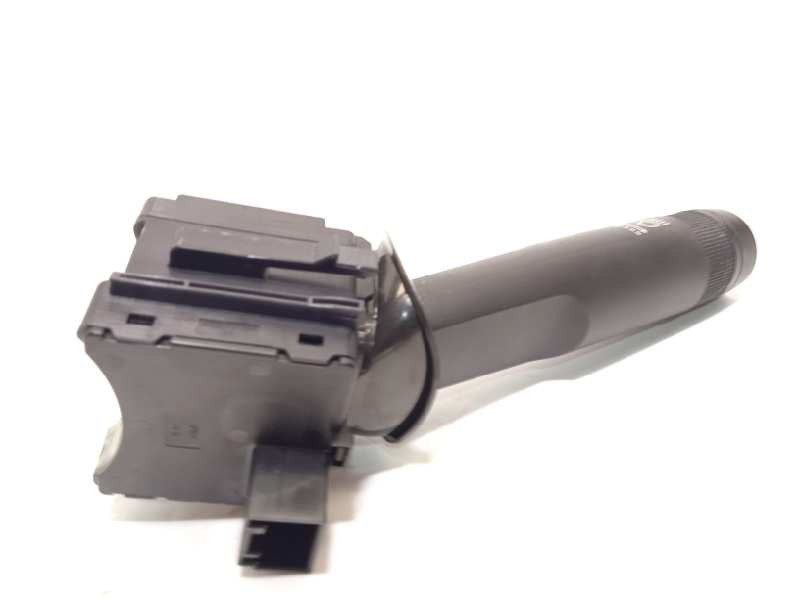 Recambio de mando luces para opel insignia sports tourer 2.0 cdti referencia OEM IAM 95220563  