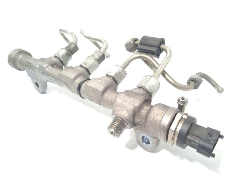 Recambio de rampa inyectora para opel insignia berlina 2.0 cdti cat referencia OEM IAM 55576177  0445214221