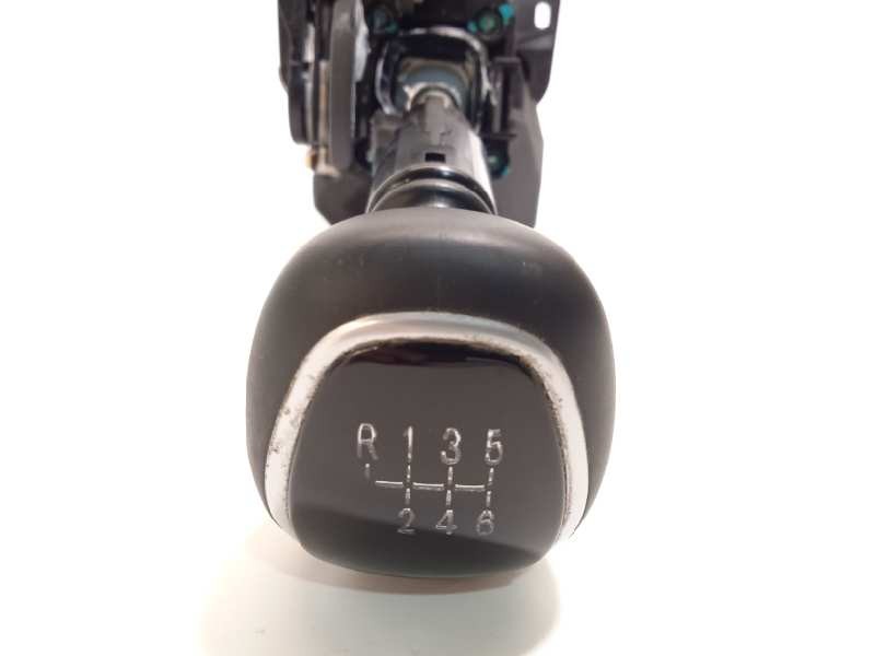 Recambio de palanca cambio para opel corsa f 1.2 referencia OEM IAM 9824161680  