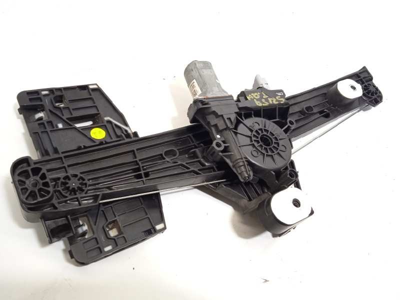 Recambio de elevalunas trasero derecho para opel corsa f 1.2 referencia OEM IAM 9829045580  39182146