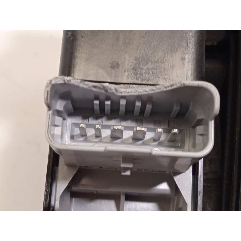 Recambio de elevalunas trasero derecho para opel corsa f 1.2 referencia OEM IAM 9829045580  39182146