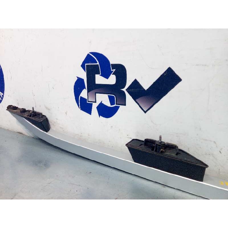 Recambio de portaequipajes para subaru forester executive referencia OEM IAM 91151SG020  