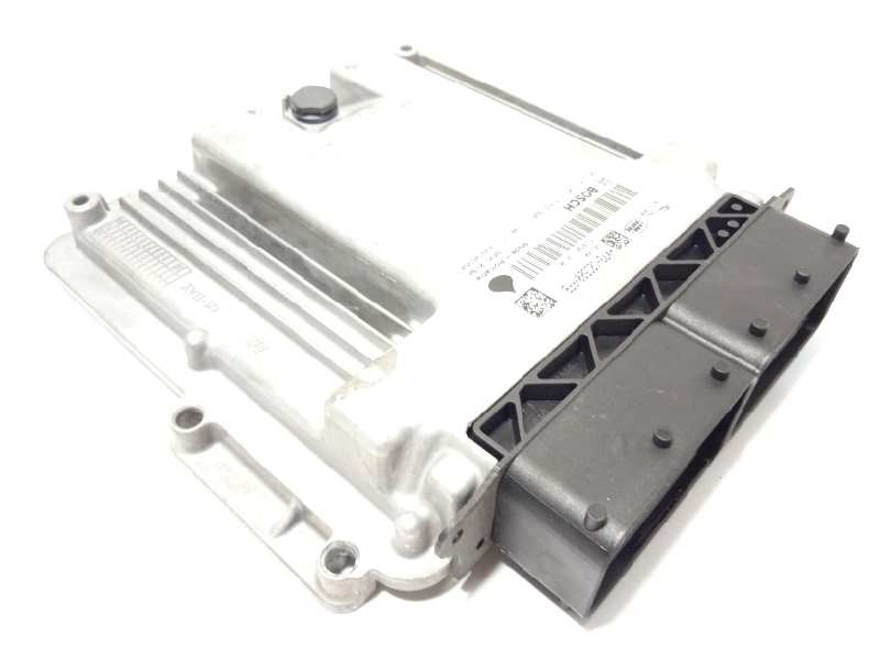 Recambio de centralita motor uce para land rover evoque hse referencia OEM IAM HX7312C520FFB  0281033584