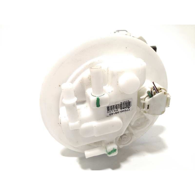 Recambio de bomba combustible para toyota avensis 1.8 16v cat referencia OEM IAM 7702005140  6F6C332