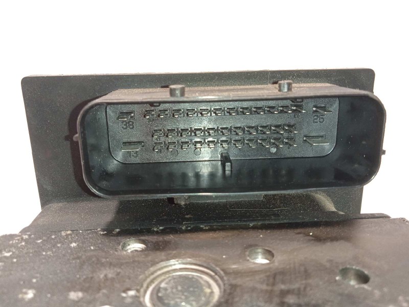 Recambio de abs para bmw serie 5 berlina (e60) 2.5 cat referencia OEM IAM 34516758743 34516768906 0265234134