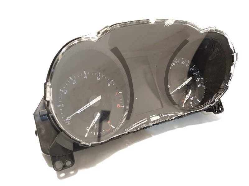 Recambio de cuadro instrumentos para toyota avensis 1.8 16v cat referencia OEM IAM 8380005V62  