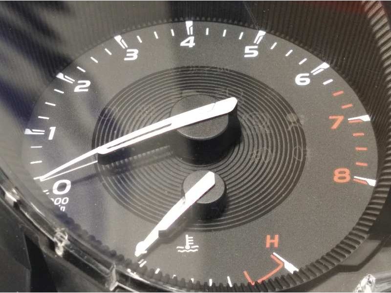 Recambio de cuadro instrumentos para toyota avensis 1.8 16v cat referencia OEM IAM 8380005V62  