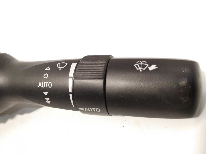 Recambio de mando limpia para toyota avensis 1.8 16v cat referencia OEM IAM 8465205180  