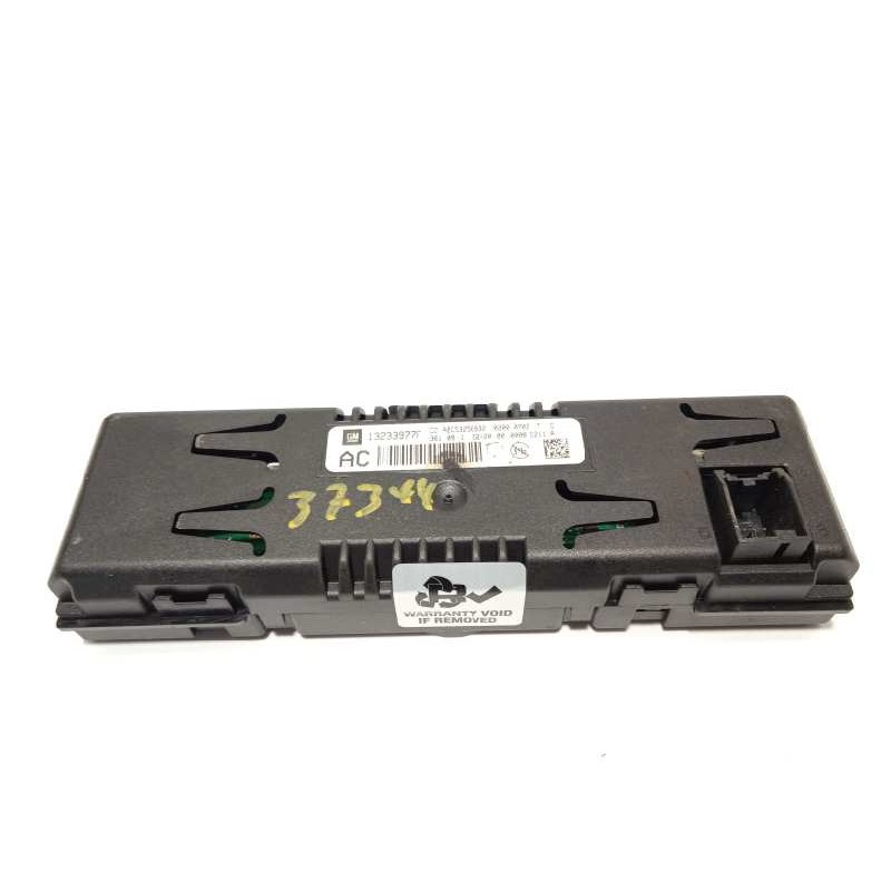 Recambio de pantalla multifuncion para opel insignia berlina cosmo referencia OEM IAM 13233977  13233977F