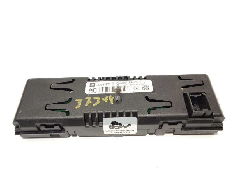 Recambio de pantalla multifuncion para opel insignia berlina cosmo referencia OEM IAM 13233977  13233977F