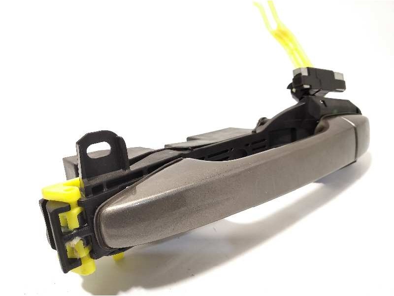 Recambio de maneta exterior trasera izquierda para toyota avensis 1.8 16v cat referencia OEM IAM NOREF  