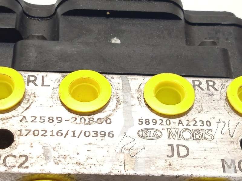Recambio de abs para kia cee´d gt-line referencia OEM IAM 58920A2230 6158945200 A258920860