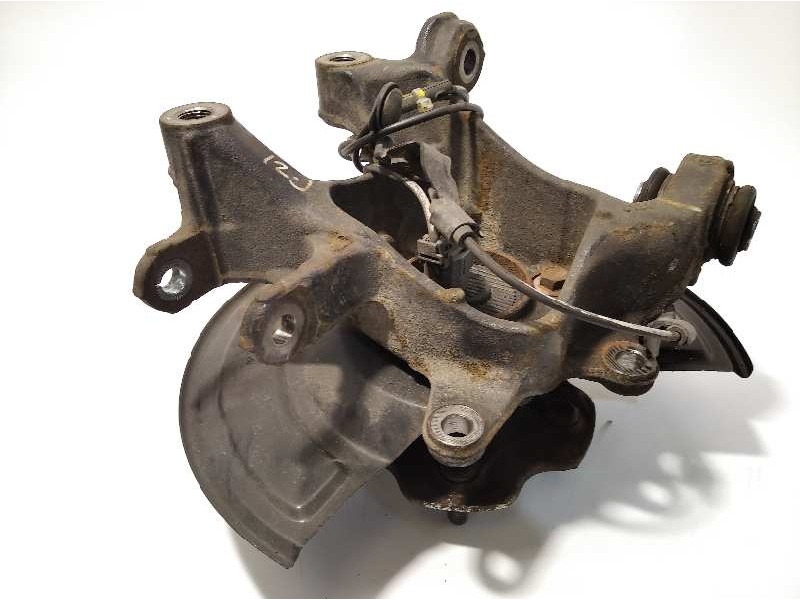 Recambio de mangueta trasera izquierda para toyota avensis 1.8 16v cat referencia OEM IAM 4230505141  