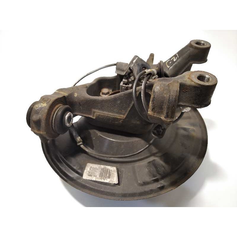 Recambio de mangueta trasera izquierda para toyota avensis 1.8 16v cat referencia OEM IAM 4230505141  