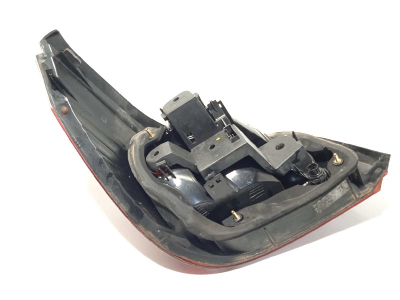 Recambio de piloto trasero derecho para bmw serie 5 berlina (e60) 2.5 cat referencia OEM IAM 6910768  63217165738