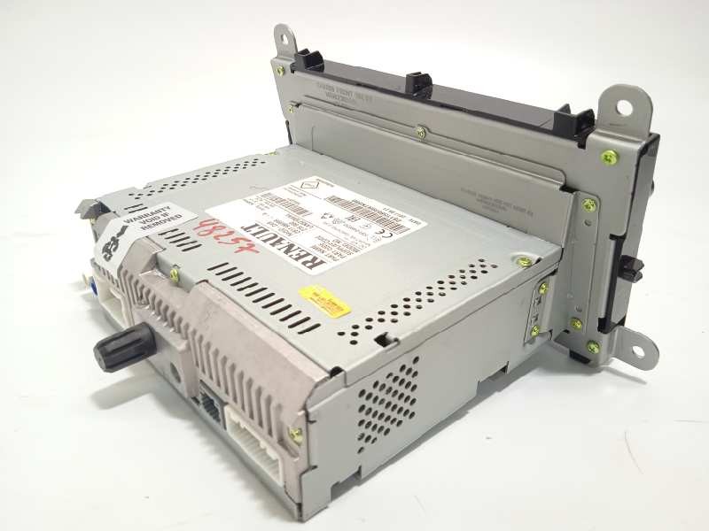 Recambio de pantalla multifuncion para renault clio iv zen referencia OEM IAM 281158699R  