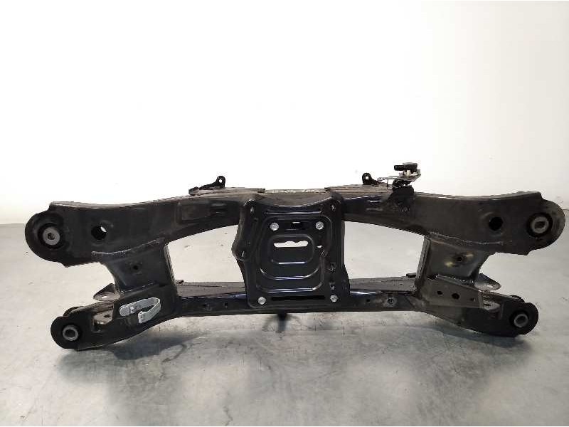 Recambio de puente trasero para toyota avensis 1.8 16v cat referencia OEM IAM 5120605091  