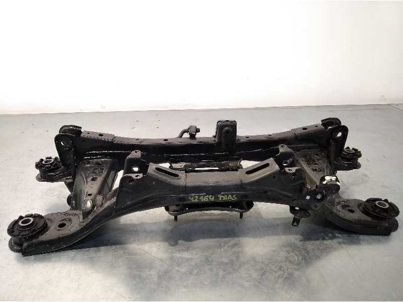 Recambio de puente trasero para toyota avensis 1.8 16v cat referencia OEM IAM 5120605091  