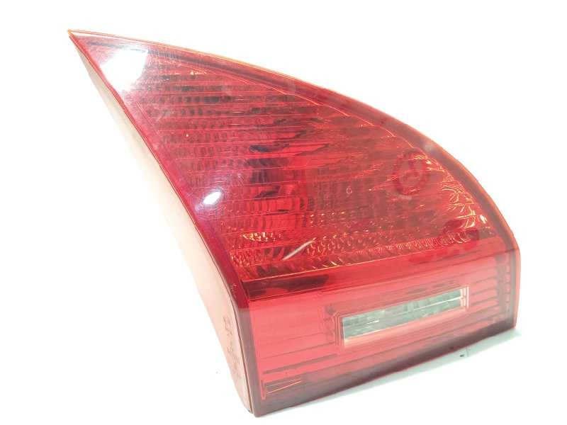 Recambio de piloto trasero izquierdo interior para kia venga drive referencia OEM IAM 924051P000  