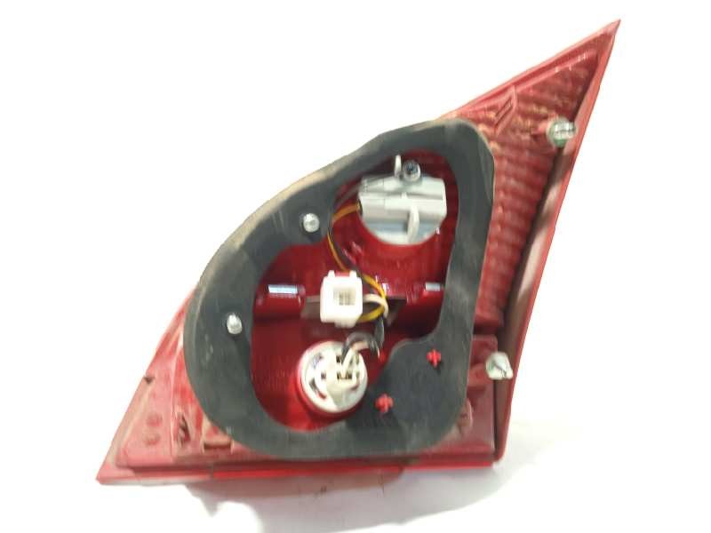 Recambio de piloto trasero izquierdo interior para kia venga drive referencia OEM IAM 924051P000  