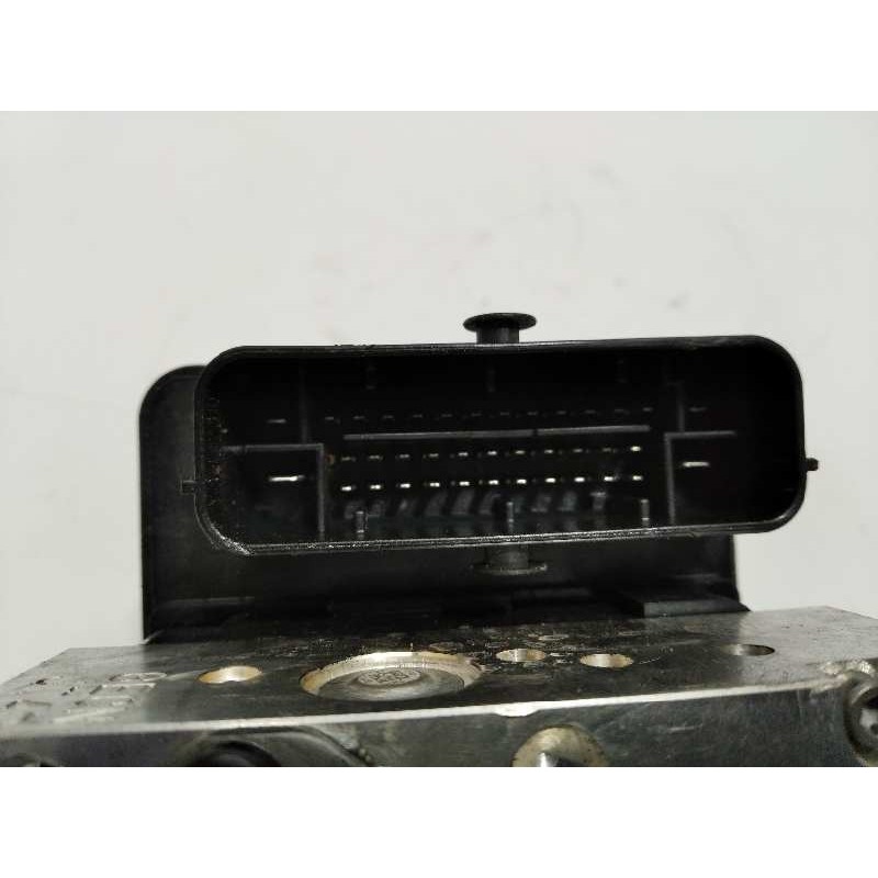 Recambio de abs para kia rio (yb) concept referencia OEM IAM 58920H8200 BE6003V102 MGH85ADBH6013V101