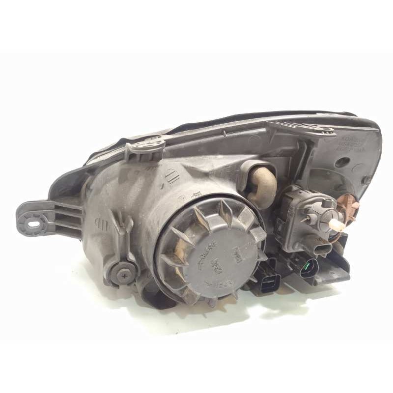 Recambio de faro derecho para hyundai santa fe (sm) 2.0 crdi cat referencia OEM IAM 9210226XXX  9210226220