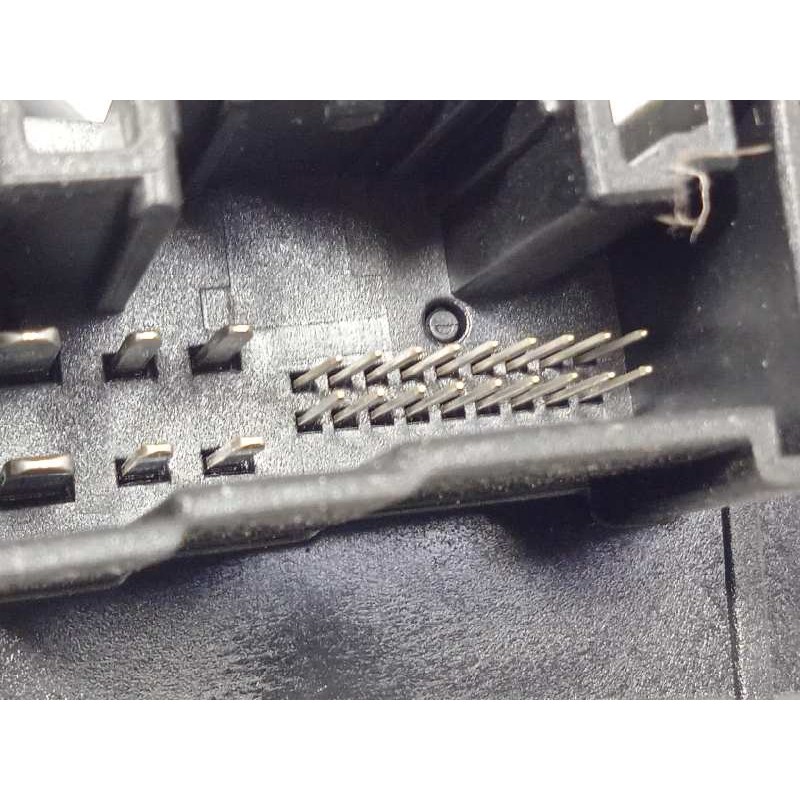 Recambio de elevalunas delantero izquierdo para seat ibiza (kj1) fr referencia OEM IAM 6F0837461A  2Q1959881B