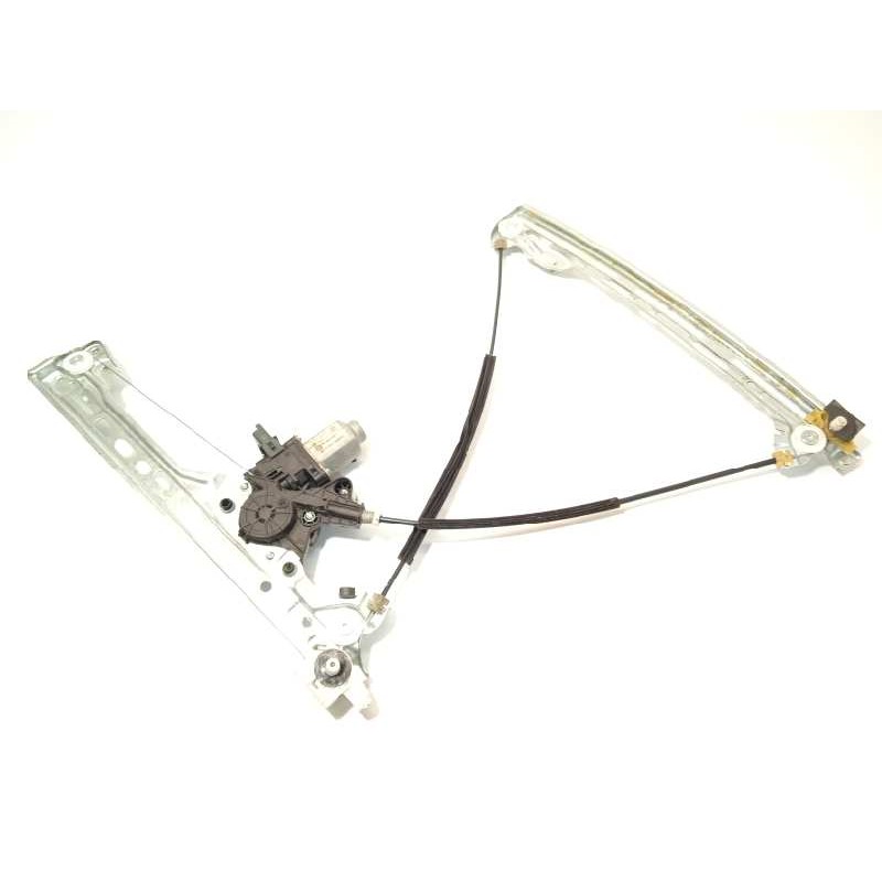 Recambio de elevalunas delantero derecho para renault megane iv grandtour 1.3 tce referencia OEM IAM 807206746R  402777D