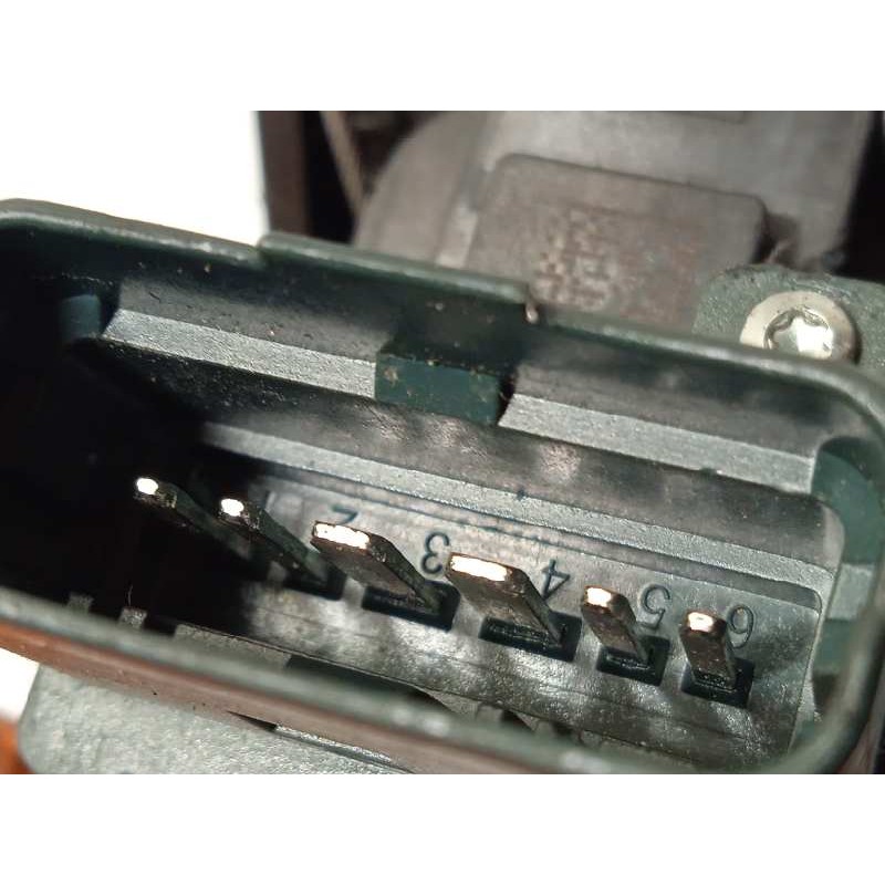 Recambio de elevalunas delantero derecho para renault megane iv grandtour 1.3 tce referencia OEM IAM 807206746R  402777D