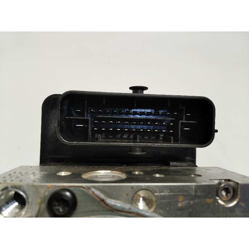 Recambio de abs para hyundai tucson 1.7 crdi cat referencia OEM IAM 58920D7110 BE6003R102 MGH80BH6013R102