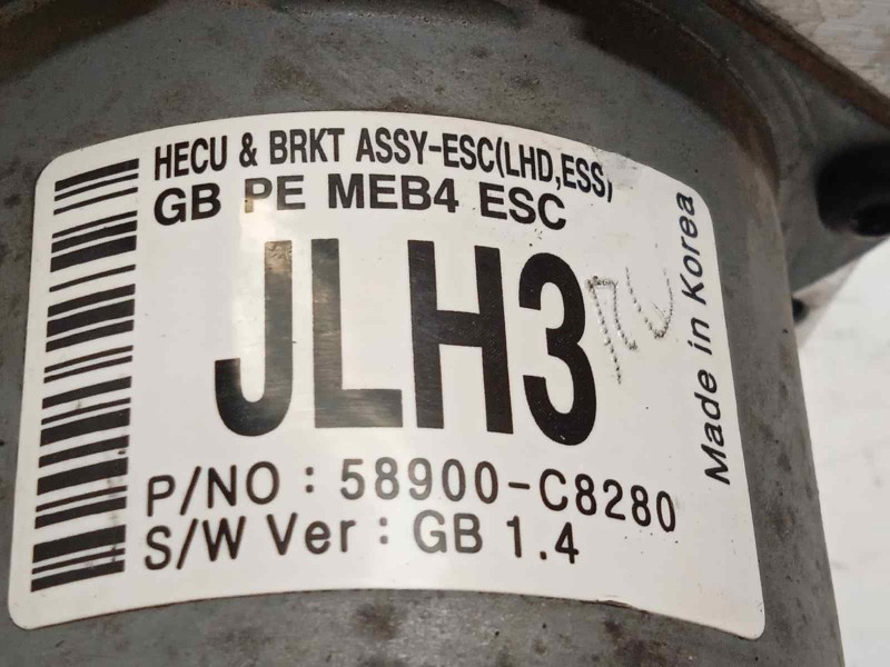 Recambio de abs para hyundai i20 1.2 16v cat referencia OEM IAM 58920C8280 6158945200 C858924550