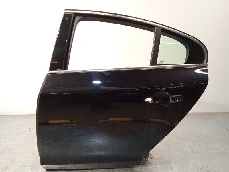 Recambio de puerta trasera izquierda para volvo s60 lim. 2.0 diesel cat referencia OEM IAM 32228974  