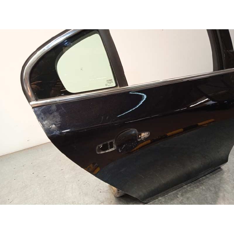 Recambio de puerta trasera derecha para volvo s60 lim. 2.0 diesel cat referencia OEM IAM 32228975  