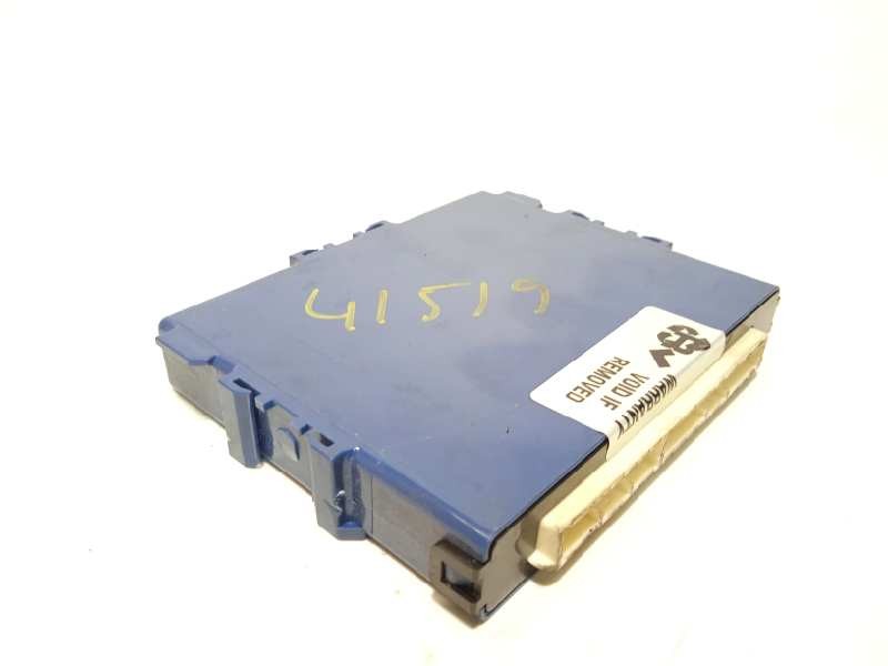 Recambio de modulo electronico para toyota prius (nhw30) referencia OEM IAM 8999047051  2325006652