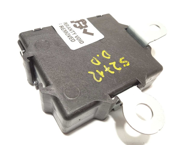 Recambio de modulo electronico para lexus es 300h referencia OEM IAM 8943033300  