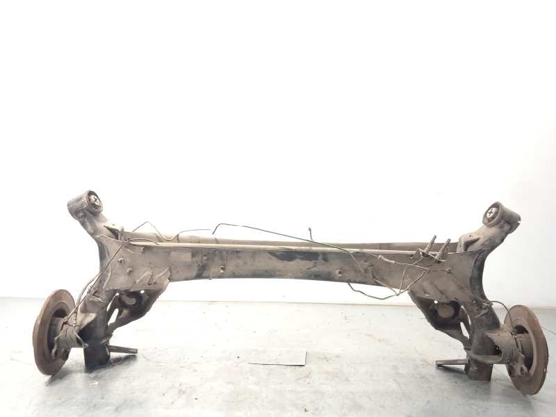 Recambio de puente trasero para renault scenic ii grand confort authentique referencia OEM IAM 7701477079  