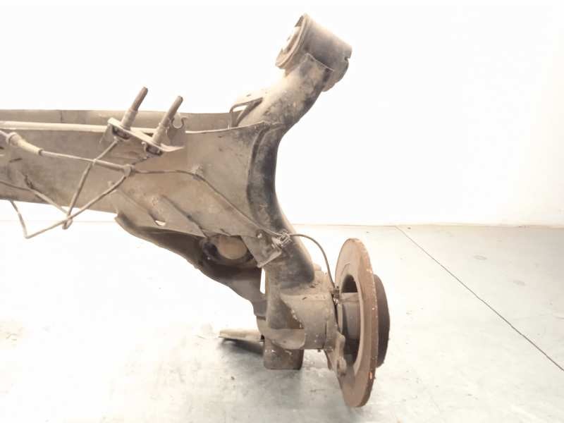 Recambio de puente trasero para renault scenic ii grand confort authentique referencia OEM IAM 7701477079  