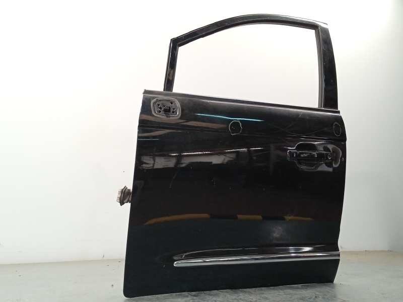 Recambio de puerta delantera izquierda para ssangyong rodius 2.7 turbodiesel cat referencia OEM IAM NOREF  