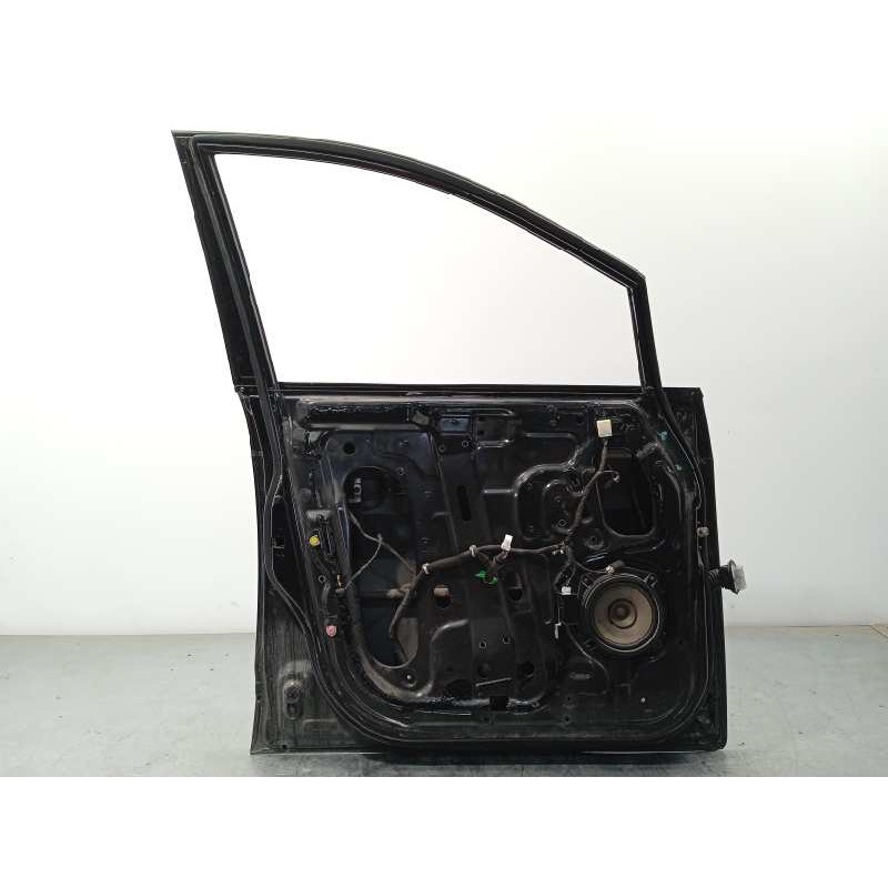 Recambio de puerta delantera izquierda para ssangyong rodius 2.7 turbodiesel cat referencia OEM IAM NOREF  