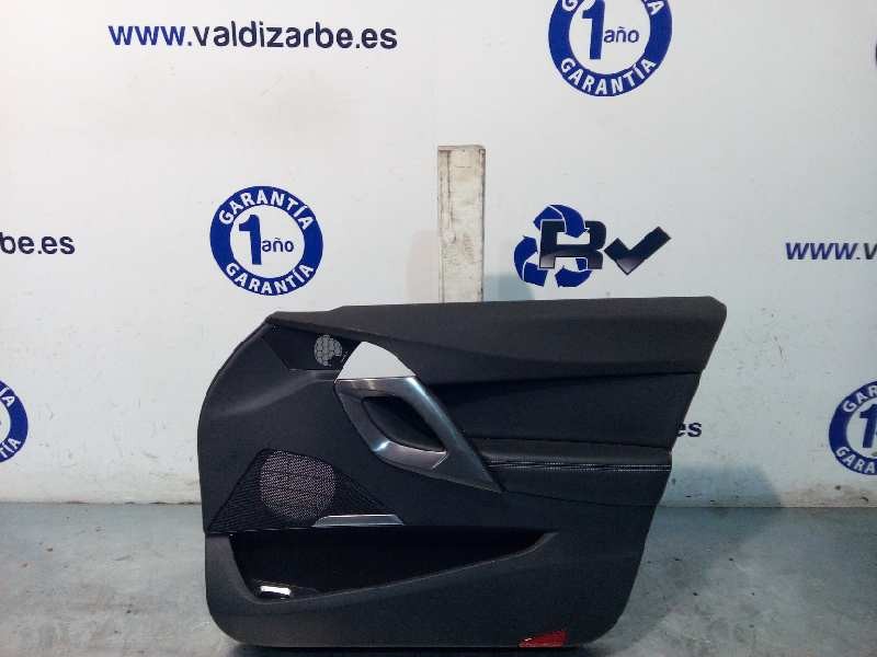 Recambio de guarnecido puerta delantera derecha para ds 5 style referencia OEM IAM 98151363ZD  