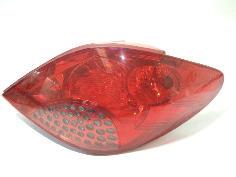 Recambio de piloto trasero derecho para peugeot 207 xs referencia OEM IAM 6351Y7  