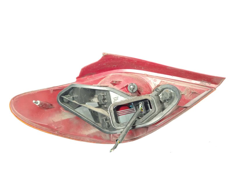 Recambio de piloto trasero derecho para peugeot 207 xs referencia OEM IAM 6351Y7  