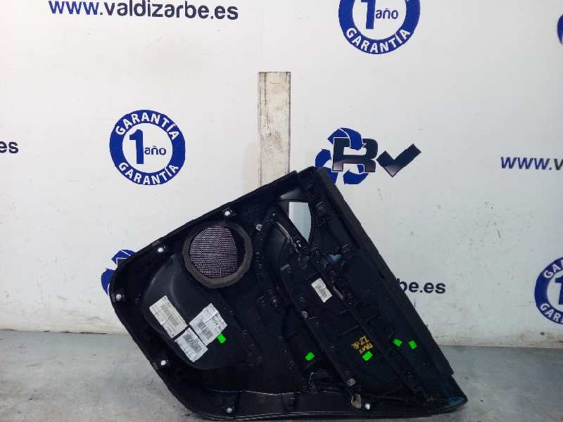 Recambio de guarnecido puerta trasera izquierda para ds 5 style referencia OEM IAM 98117201ZD  