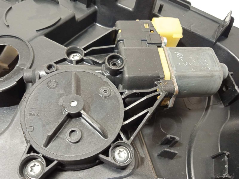 Recambio de elevalunas delantero izquierdo para ford fiesta (cb1) trend referencia OEM IAM 8A61A045H17AG  