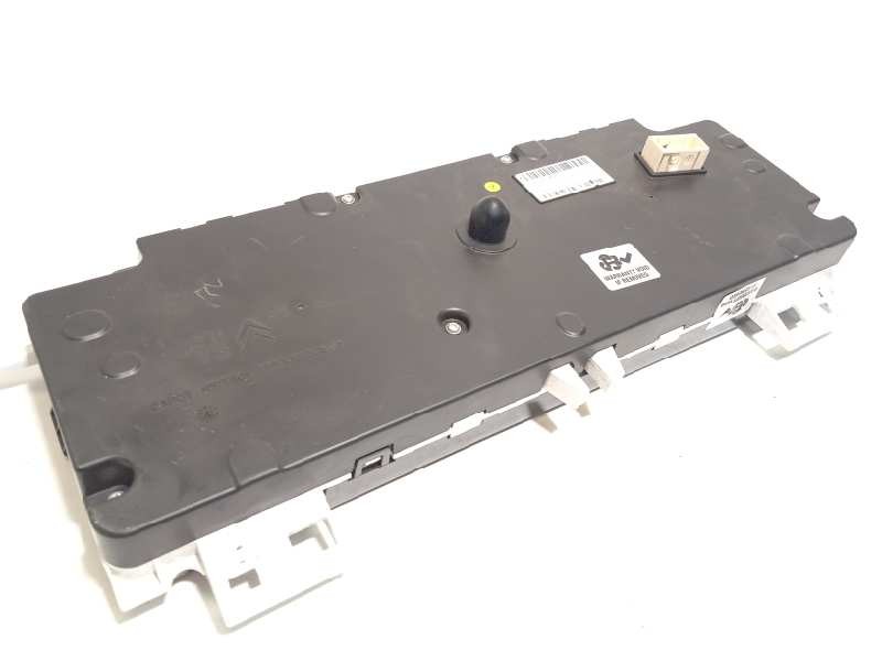 Recambio de cuadro instrumentos para citroën c4 picasso live referencia OEM IAM 9811083780  