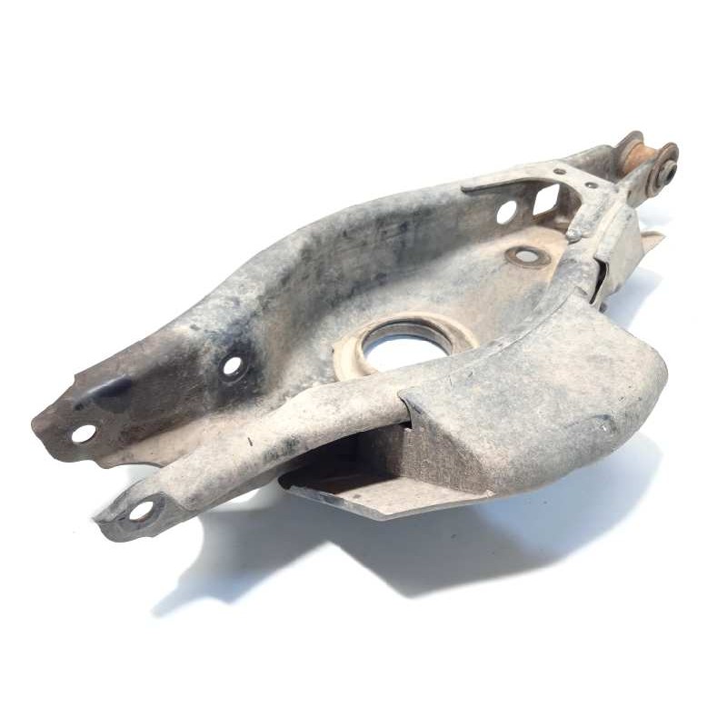 Recambio de brazo suspension inferior trasero derecho para toyota auris hybrid active referencia OEM IAM 4873005070  