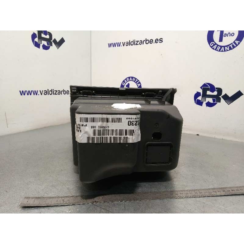 Recambio de guantera para ford mondeo sportbreak (ca2) titanium referencia OEM IAM 7S71A06010  1699197