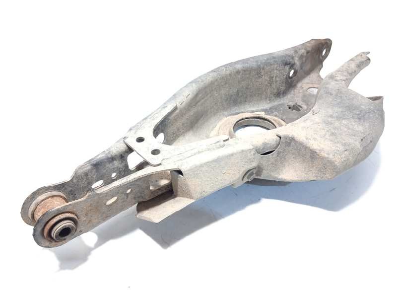 Recambio de brazo suspension inferior trasero izquierdo para toyota auris hybrid active referencia OEM IAM 4874005060  