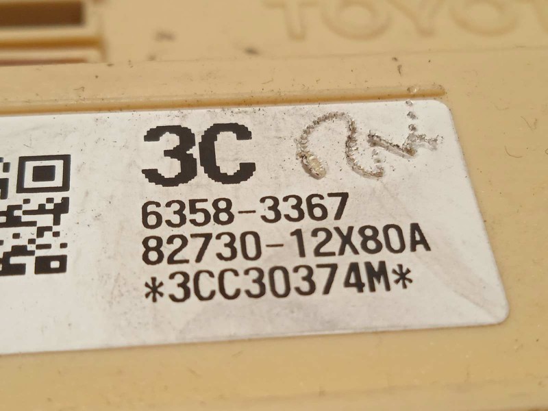 Recambio de caja reles / fusibles para toyota auris 1.8 16v (híbrido) referencia OEM IAM 8273012X80A  